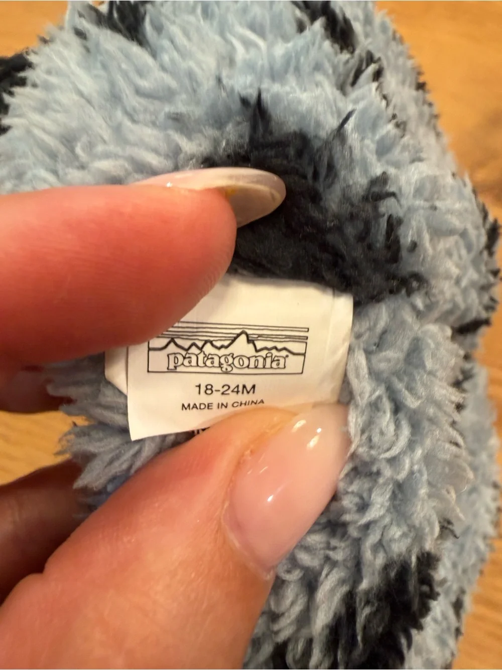 Patagonia Kids Blue Animal Knit Beanie Winter Hat Reversible 18/24 Months